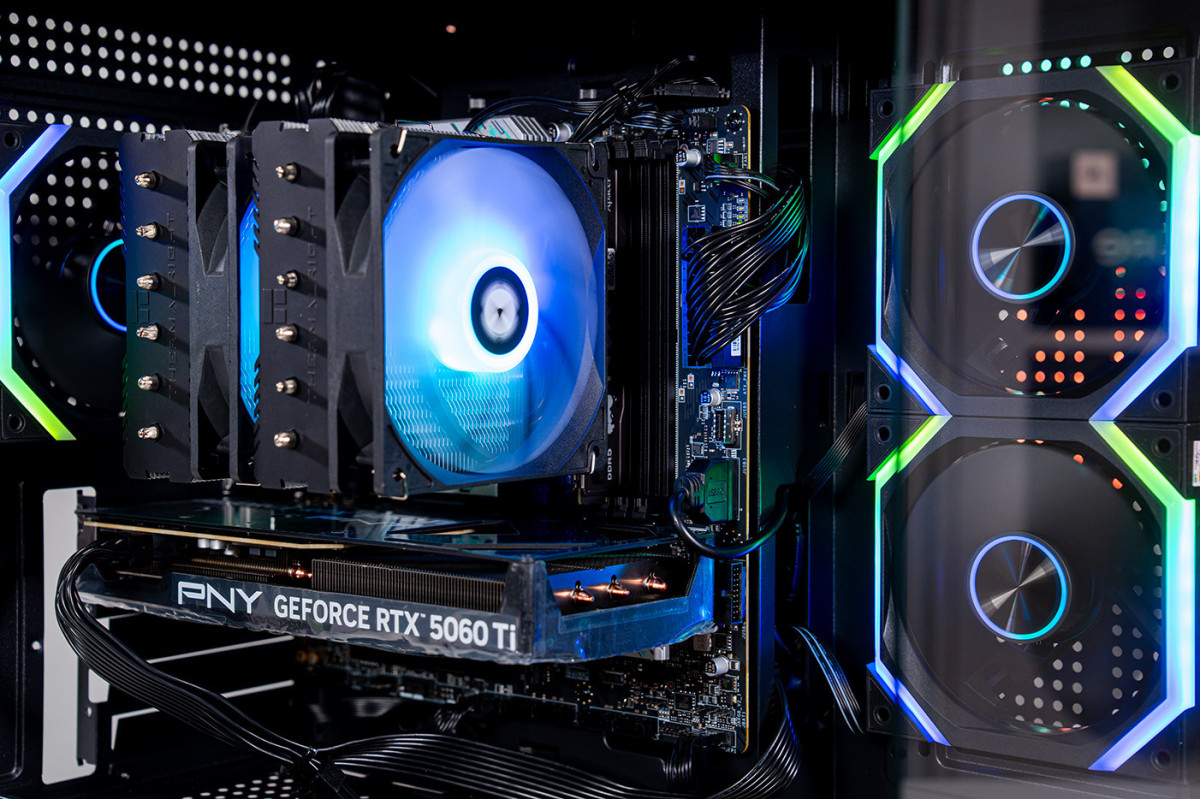 PC TTG DESIGNER -3D RENDER - EDIT VIDEO i5 14600KF - 32GB DDR4 - RTX 5060 Ti 16GB
