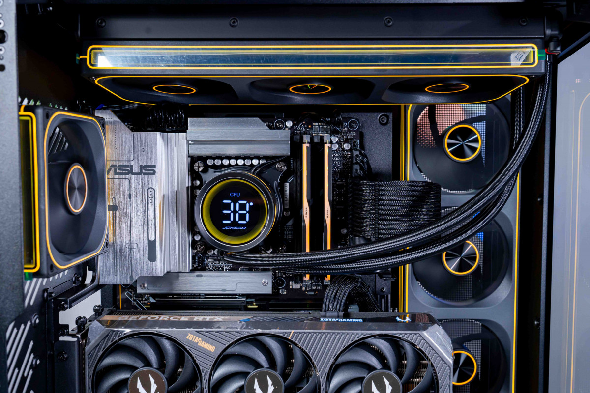 PC TTG GAMING LUXURY ULTRA 7 270K PLUS - RTX 5070 Ti 16GB OC BLACK