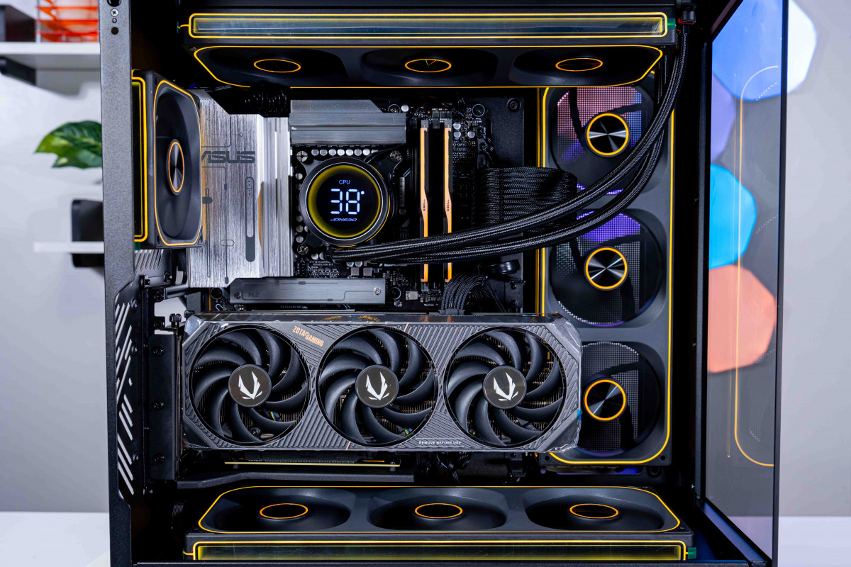 PC TTG GAMING LUXURY ULTRA 7 270K PLUS - RTX 5070 Ti 16GB OC BLACK