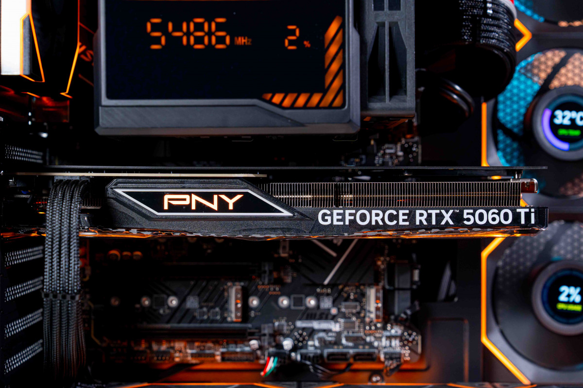 PC TTG ULTRA GAMING LUXURY i7 14700KF - RTX 5060 Ti 16GB