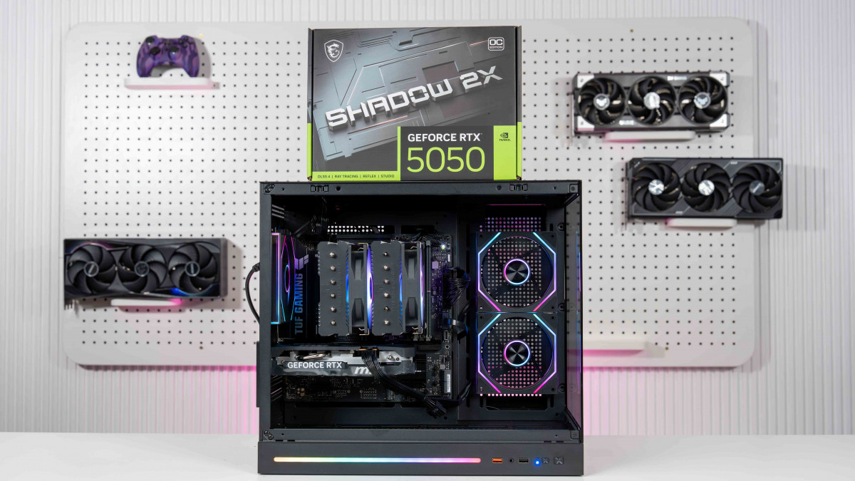 PC AMD GAMING TTG RYZEN 7 7800X3D | 16GB DDR5 | RTX 5050 8GB OC