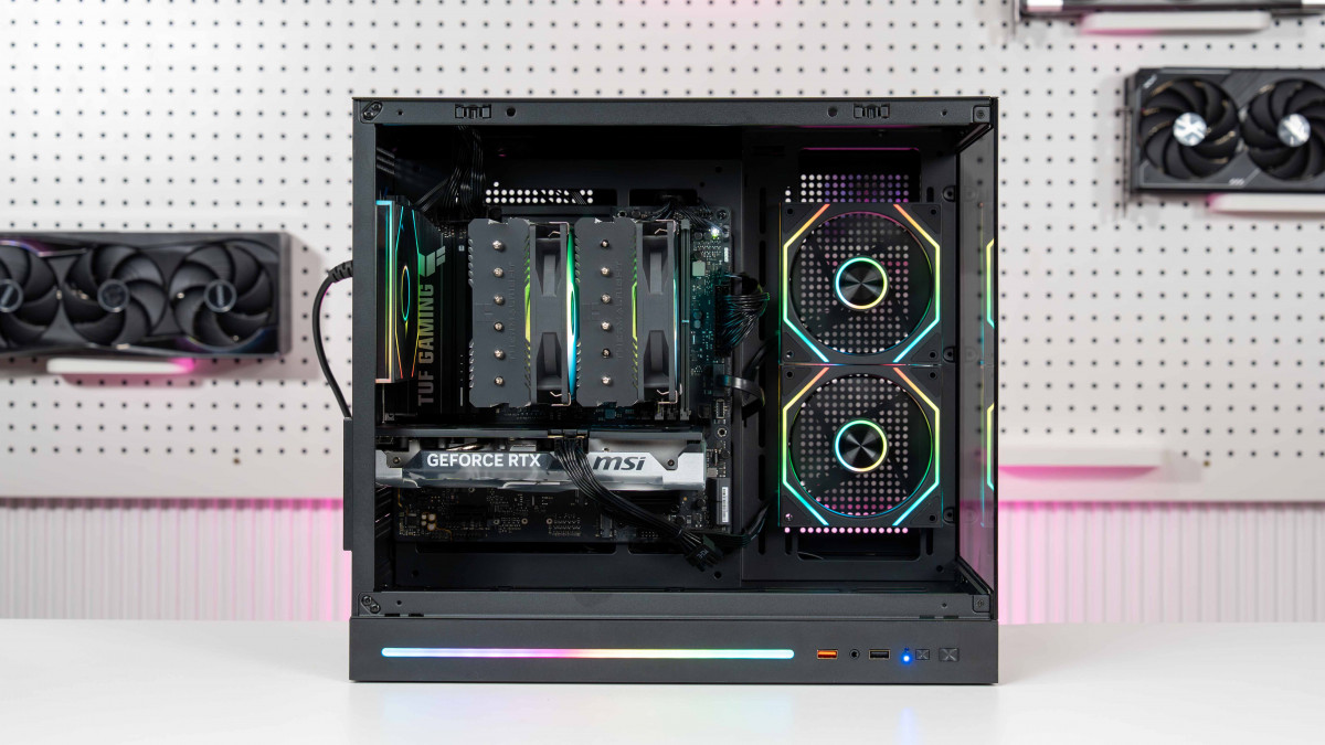PC AMD GAMING TTG PRO RYZEN 7 7800X3D | 16GB DDR5 | RTX 5060 Ti 8GB OC