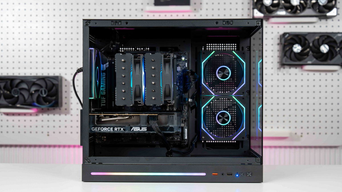 PC AMD GAMING TTG PRO RYZEN 7 7800X3D | 16GB DDR5 | RTX 5060 Ti 16GB OC