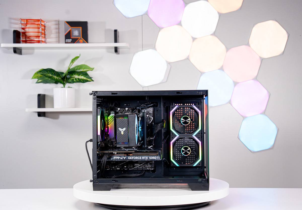PC TTG ULTRA GAMING i5 12600KF- 16GB DDR4 - RTX 5060 Ti 16GB