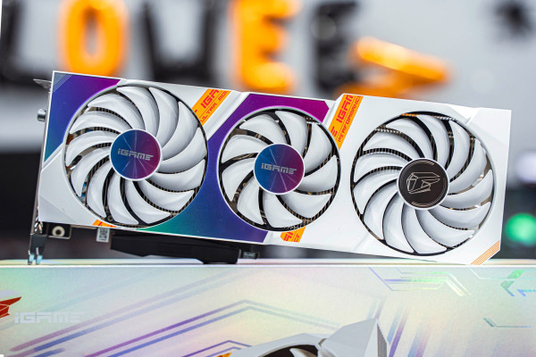 CARD MÀN HÌNH COLORFUL IGAME RTX 3060 ULTRA WHITE OC 12GB L-V