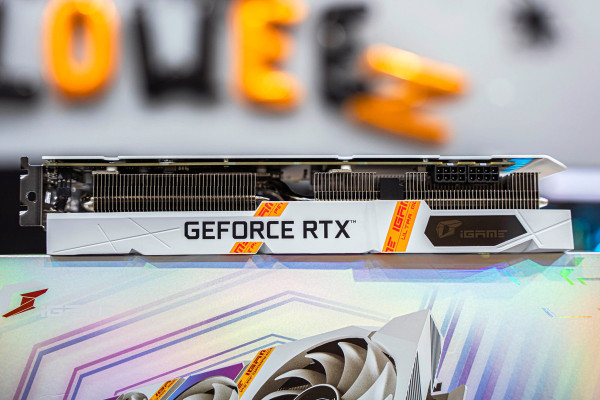 CARD MÀN HÌNH COLORFUL IGAME RTX 3060 ULTRA WHITE OC 12GB L-V