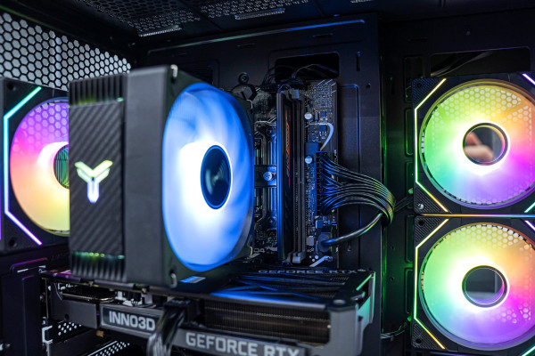 PC AMD GAMING Ryzen 7 5700X  - RTX 3050 6GB (All NEW - Bảo hành 36 tháng)