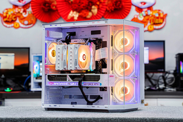 PC AMD GAMING Ryzen 7 9800X3D - RTX 5080 16GB OC WHITE (ALL NEW - Bảo hành 36 tháng)