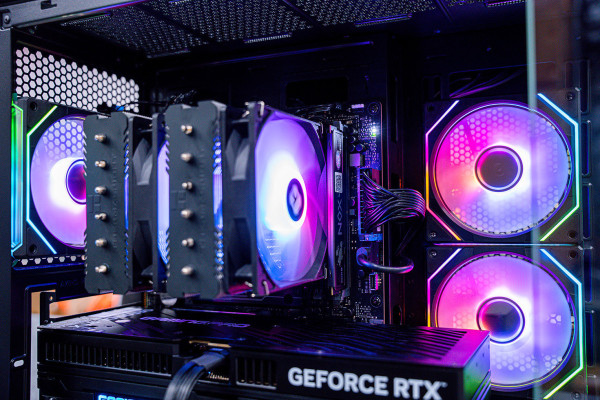 PC AMD GAMING Ryzen 7 9800X3D - RTX 5070 Ti 16GB OC (ALL NEW - Bảo hành 36 tháng)