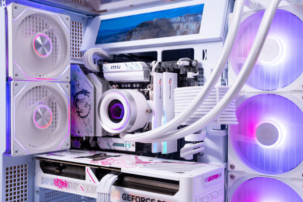 PC TTG GAMING LUXURY  i5 14600KF - RTX 5070 12GB OC WHITE (All NEW - Bảo hành 36 tháng)