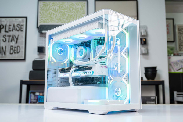 PC TTG GAMING LUXURY  i5 14600KF - RTX 5070 12GB OC ULTRA WHITE (All NEW - Bảo hành 36 tháng)