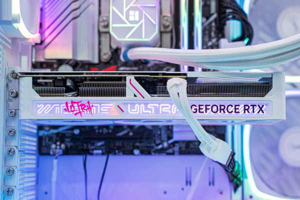 PC AMD GAMING SUPER LUXURY RYZEN 7 7800X3D - RTX 5070 12GB OC WHITE (All NEW - Bảo hành 36 tháng)