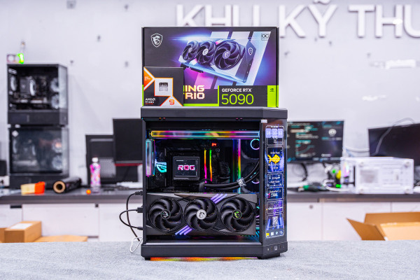 PC AMD GAMING SUPER LUXURY RYZEN 9 9950X3D - RTX 5090 32GB OC Edition  (All NEW - Bảo hành 36 tháng)