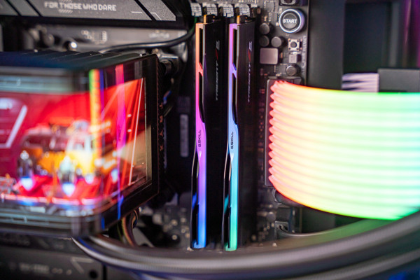 PC AMD GAMING SUPER LUXURY RYZEN 9 9950X3D - RTX 5090 32GB OC Edition  (All NEW - Bảo hành 36 tháng)