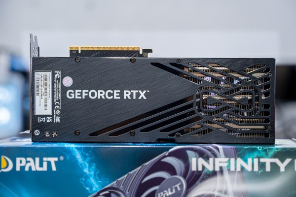 Card màn hình PALIT GeForce RTX 5070 Infinity 3 12GB GDDR7
