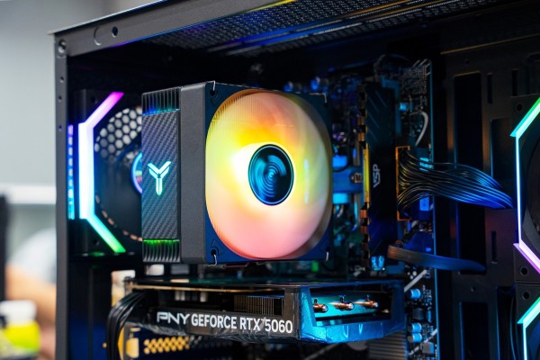 PC AMD GAMING  Ryzen 5 8400F - RTX 5060 8GB BLACK (ALL NEW - Bảo hành 36 tháng)