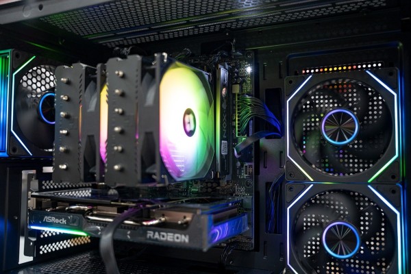 PC TTG AMD GAMING PRO RYZEN 7 9700X - RX 9060 XT 16GB OC (ALL NEW - Bảo hành 36 tháng)