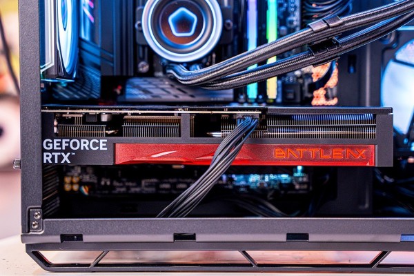 PC MINI GAMING CLASSIC LUXURY ULTRA 7 265KF - RTX 5070 12GB BLACK