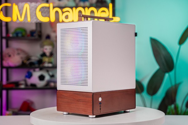 PC MINI AMD GAMING PRO LUXURY RYZEN 9 9900X - RTX 5060 Ti 16GB