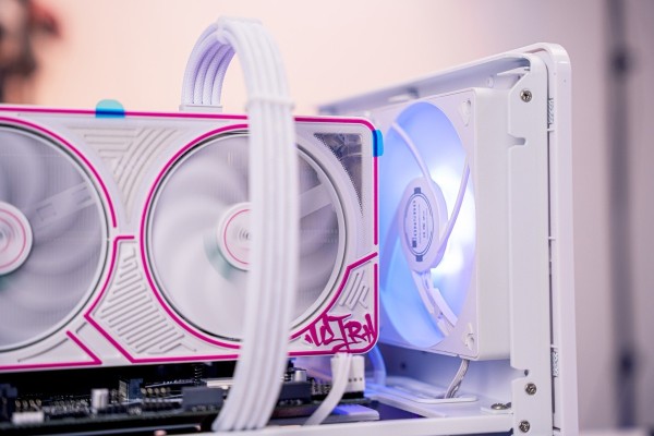 PC MINI TTG HIGH PERFORMANCE i5 14500 - RTX 5060 Ti 16GB WHITE
