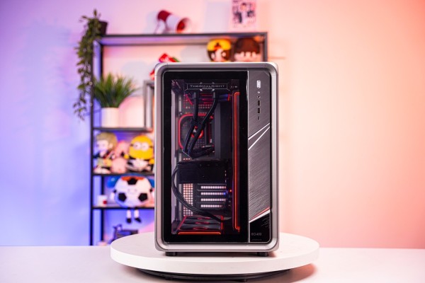 PC AMD SUPER LUXURY RYZEN 7 9800X3D - RTX 5070 Ti 16GB (ALL NEW - Bảo hành 36 tháng)
