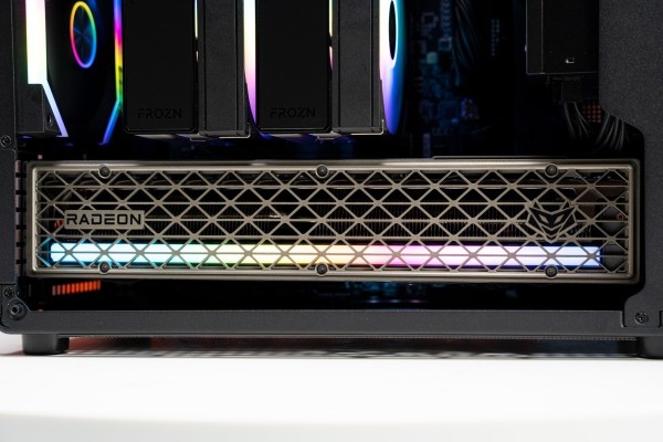 PC MINI GAMING PRO ULTRA 7 265KF - RX 9070 XT 16GB OC (All NEW - Bảo hành 36 tháng)