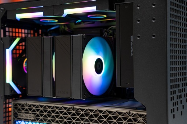 PC MINI GAMING PRO ULTRA 7 265KF - RX 9070 XT 16GB OC (All NEW - Bảo hành 36 tháng)