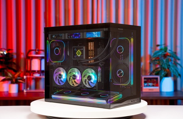 PC MINI AMD GAMING SUPER LUXURY RYZEN 7 9800X3D - RTX 5080 16GB OC BLACK