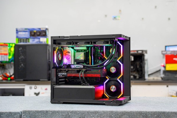 PC GAMING SUPER LUXURY i5 14600KF - RTX 5070 12GB BLACK