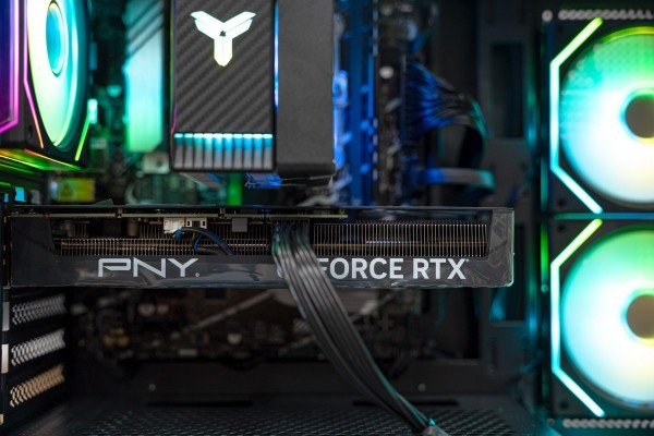 PC TTG AMD GAMING PRO Ryzen 5 9600X - RTX 4060 Ti 16GB