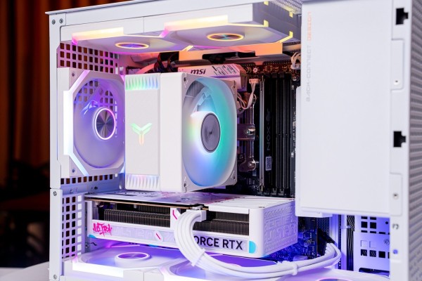 PC MINI TTG GAMING PRO i5 12400F - RTX 5060 Ti 16GB OC WHITE