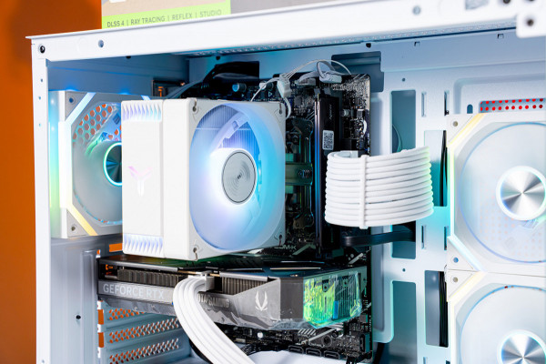 PC TTG AMD GAMING RYZEN 5 7500X3D - RTX 5060 Ti 8GB OC WHITE