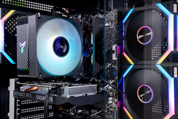 PC TTG AMD GAMING Ryzen 7 5700X - 8GB DDR4 - RTX 3050 8GB