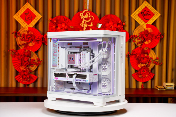 PC AMD TTG GAMING ULTRA RYZEN 7 9800X3D - RTX 5080 16GB OC WHITE