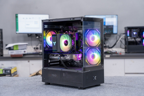 PC TTG AMD GAMING PRO Ryzen 7 5700X - RTX 5050 8GB OC