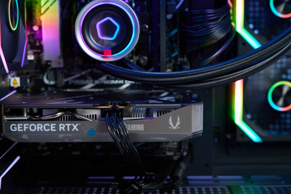 PC TTG GAMING CORE ULTRA 5 250K PLUS - RTX 5060 Ti 8GB