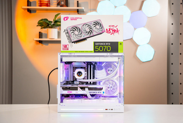 PC TTG GAMING LUXURY ULTRA 5 250K PLUS - RTX 5070 12GB OC WHITE