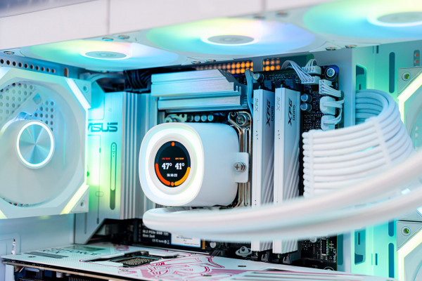 PC TTG GAMING LUXURY ULTRA 5 250K PLUS - RTX 5070 12GB OC WHITE