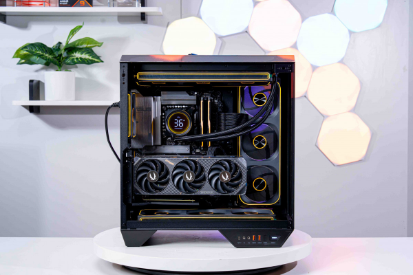 PC TTG GAMING LUXURY ULTRA 7 270K PLUS - RTX 5070 Ti 16GB OC BLACK