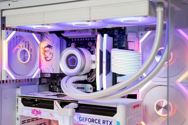 PC TTG GAMING LUXURY i5 14600KF - RTX 5060 8GB OC WHITE