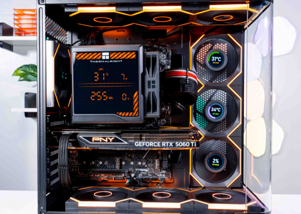 PC TTG ULTRA GAMING LUXURY i7 14700KF - RTX 5060 Ti 16GB