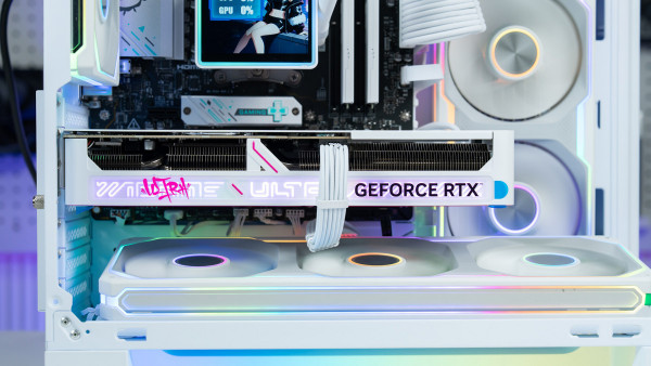 PC TTG AMD GAMING LUXURY RYZEN 7 9800X3D - RTX 5070 12GB OC WHITE