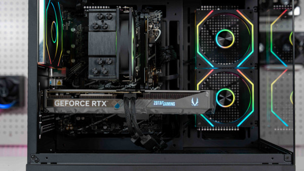 PC AMD GAMING ULTRA TTG RYZEN 7 7700 | 16GB DDR5 | RTX 5070 12GB OC