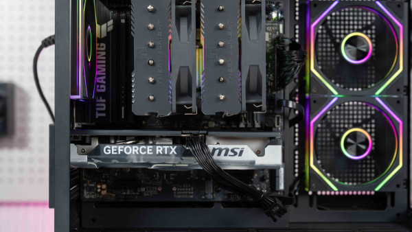 PC AMD GAMING TTG PRO RYZEN 7 7800X3D | 16GB DDR5 | RTX 5060 Ti 8GB OC