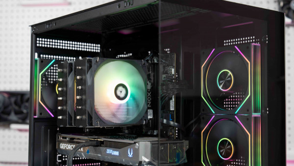 PC AMD GAMING TTG PRO RYZEN 7 7800X3D | 16GB DDR5 | RTX 5070 12GB